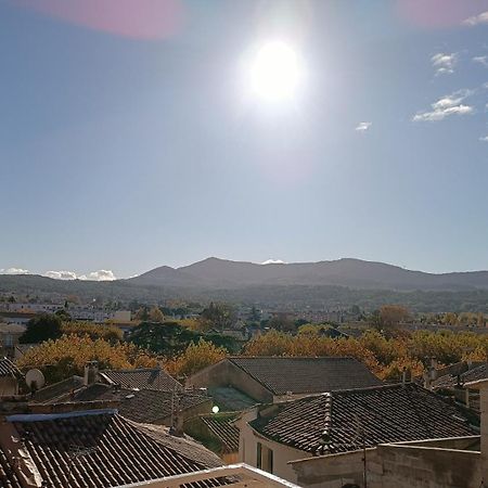 Mont Ventoux - Terrasse - Vue Degagee - Linge De Qualite - Fibre - Confort Gardanne Εξωτερικό φωτογραφία